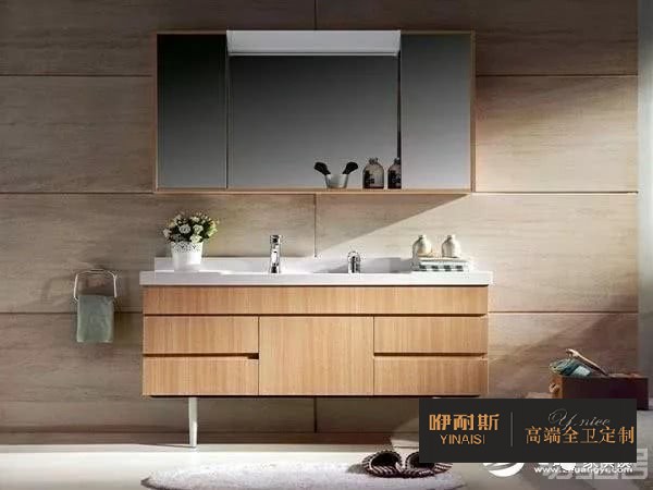 淋浴室中如何挑選防水浴室柜？視頻解說各類材質(zhì)優(yōu)缺點(diǎn)